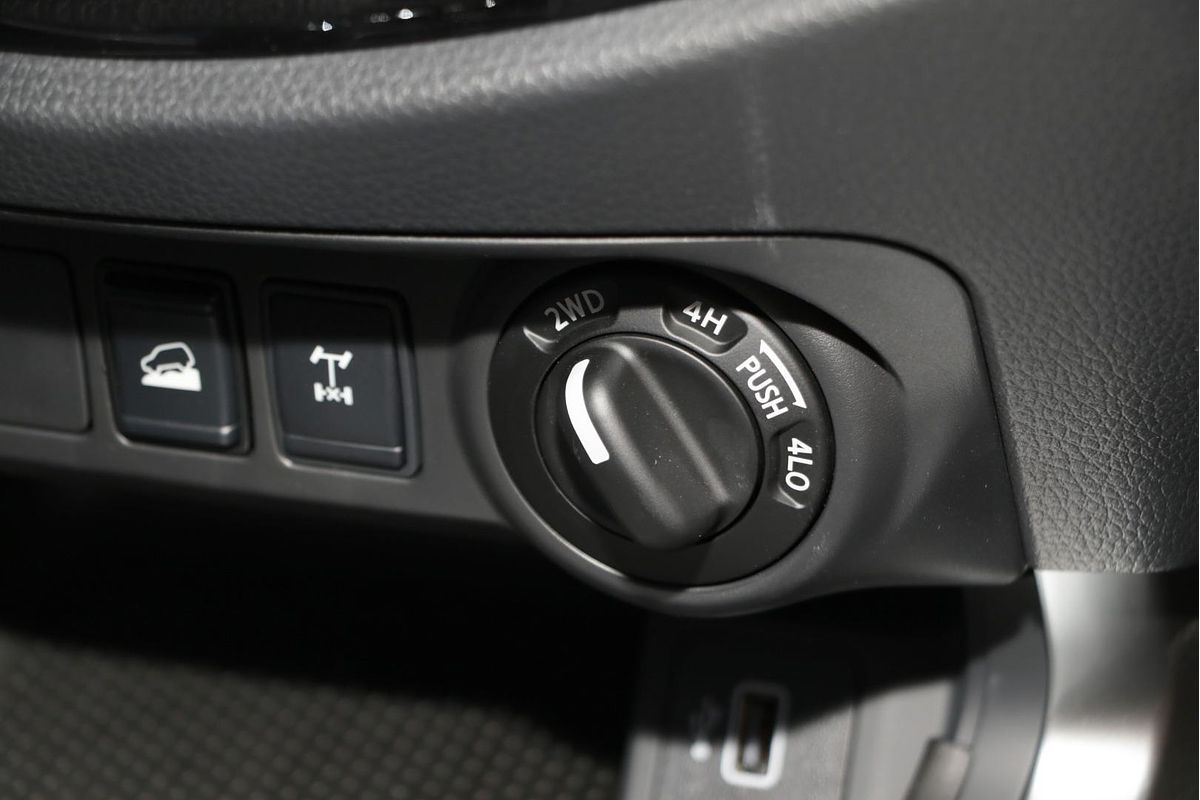 2024 Nissan Navara SL D23 4X4