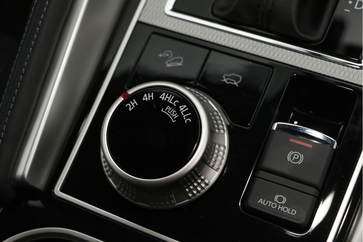 2024 Mitsubishi Pajero Sport GLS QG