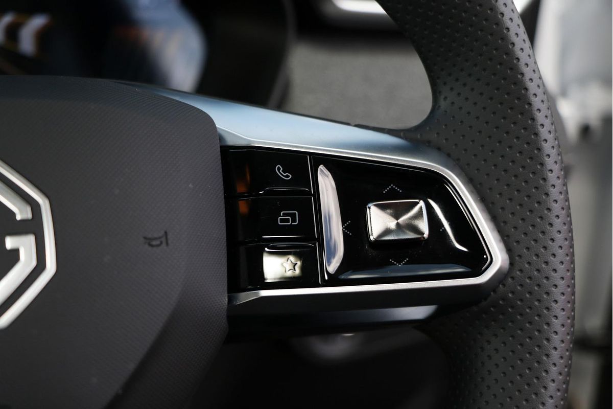 2025 MG ZS Excite Hybrid+ ZS32