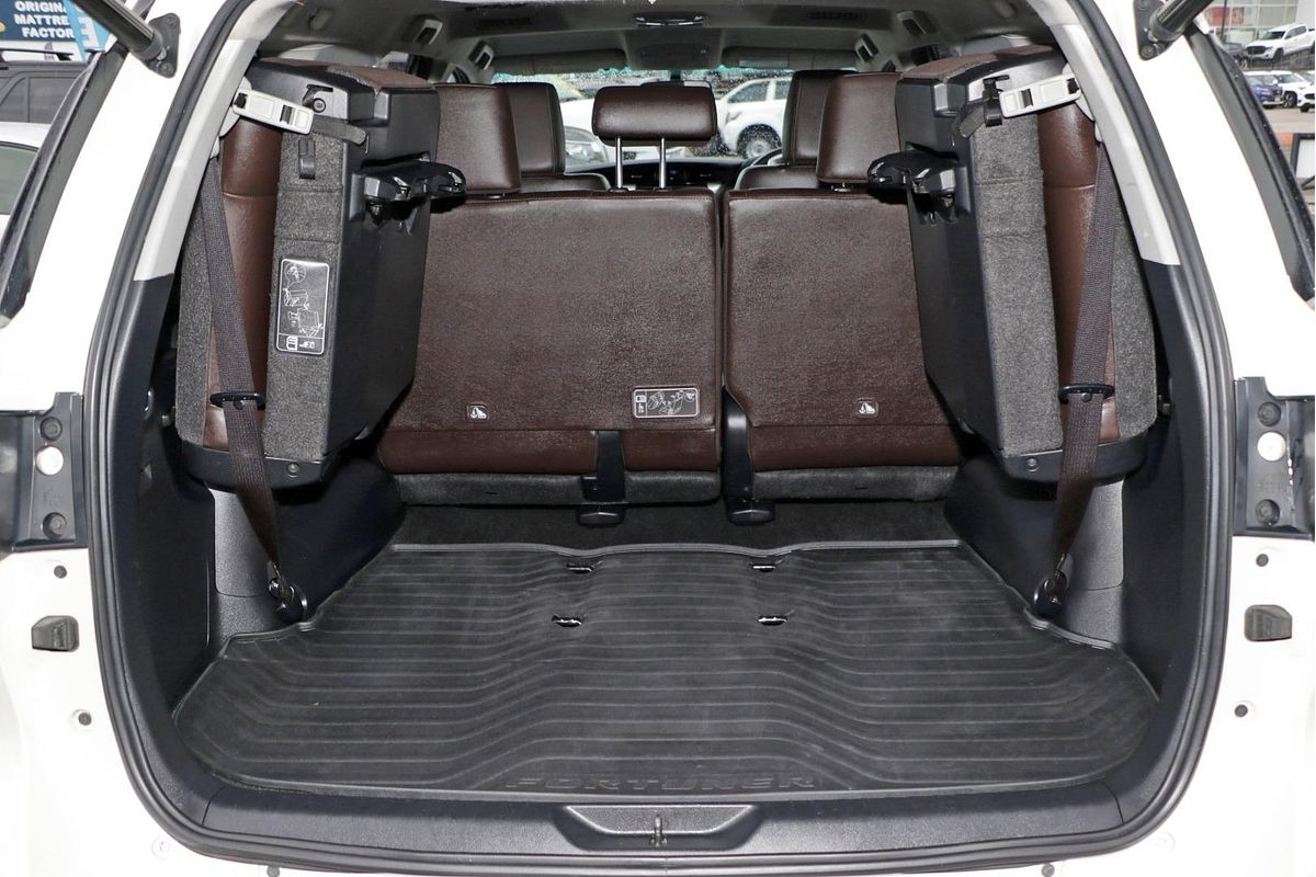 2017 Toyota Fortuner Crusade GUN156R