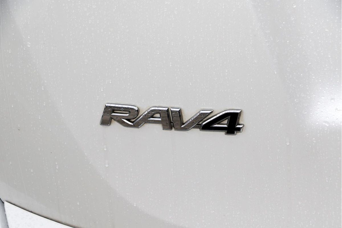 2017 Toyota RAV4 GXL ASA44R