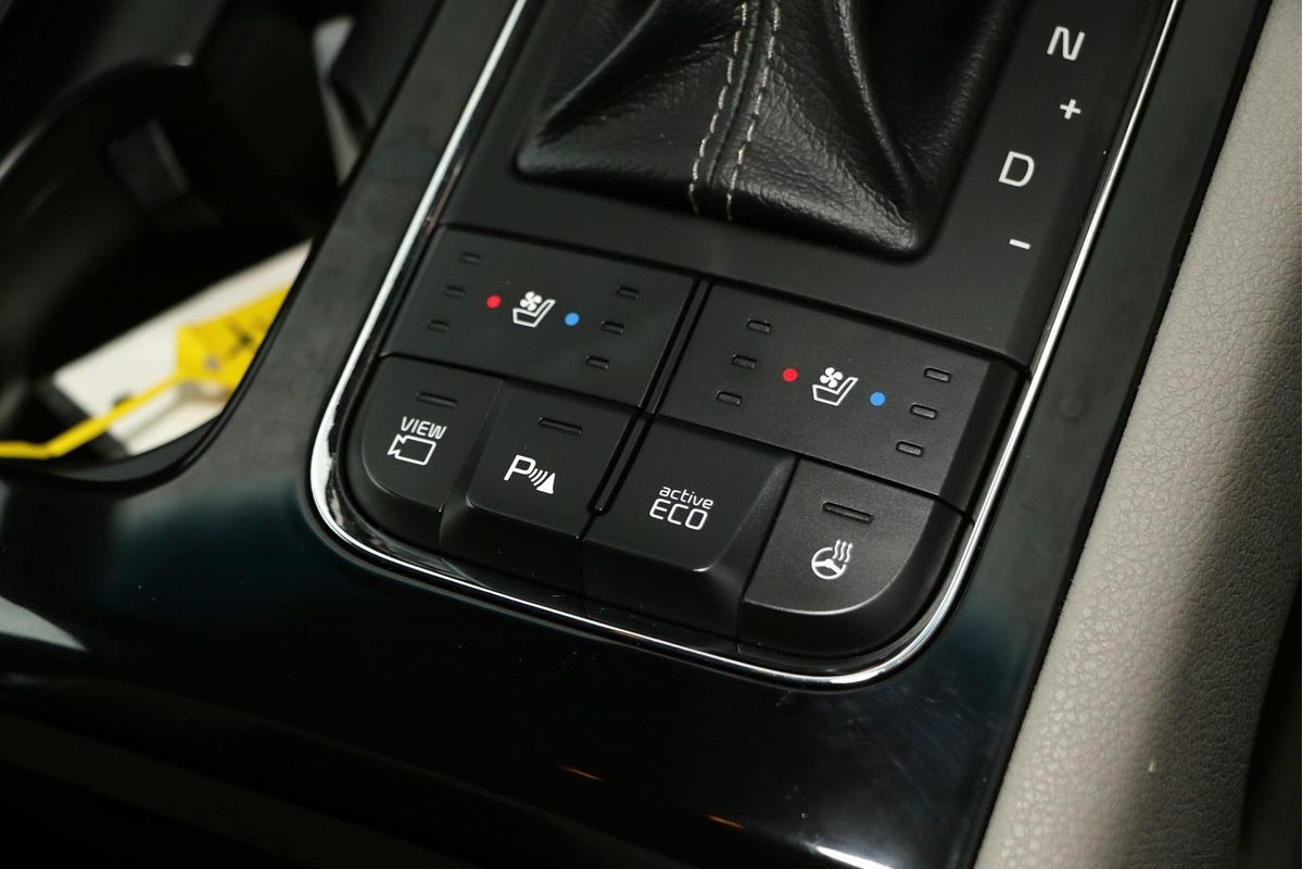 2018 Kia Carnival Platinum YP