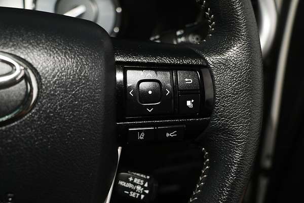 2021 Toyota Hilux SR5 GUN126R 4X4