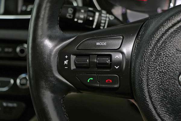 2018 Kia Carnival Platinum YP