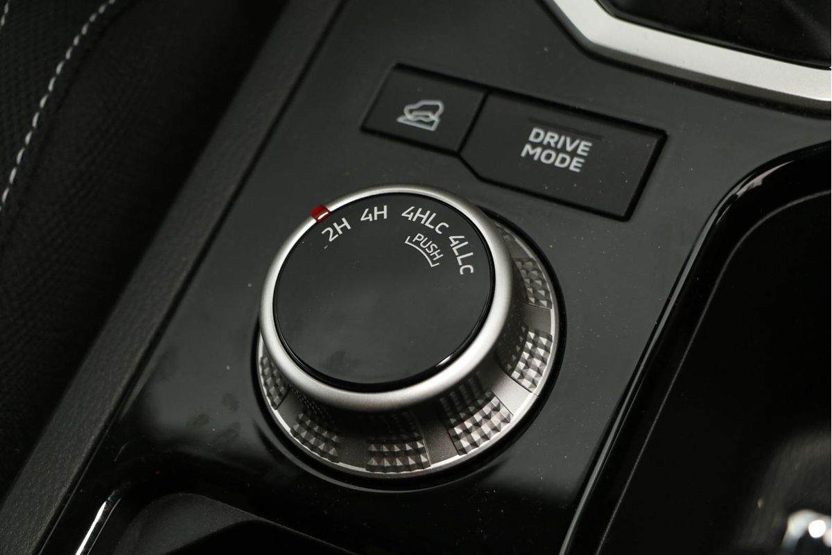 2025 Mitsubishi Triton GLS MV 4X4