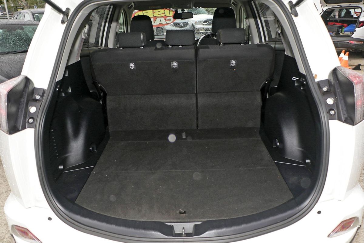 2017 Toyota RAV4 GXL ASA44R