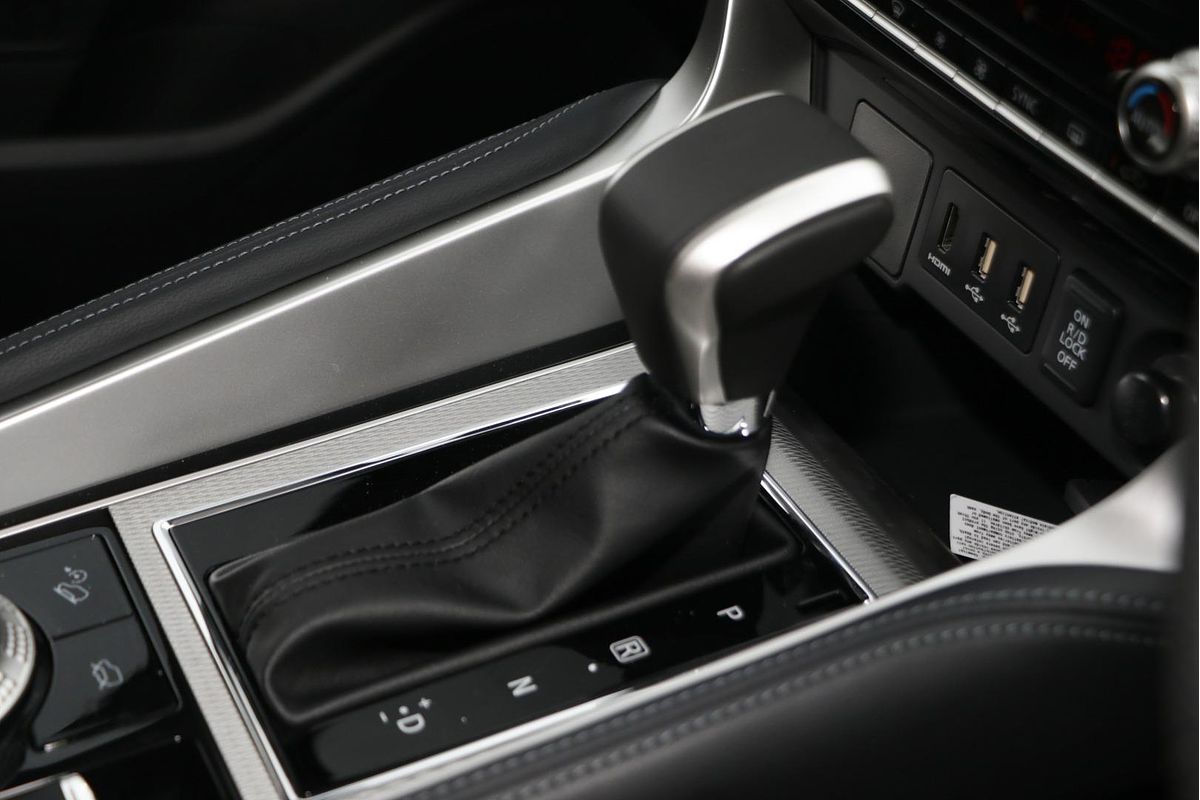 2024 Mitsubishi Pajero Sport GLS QG