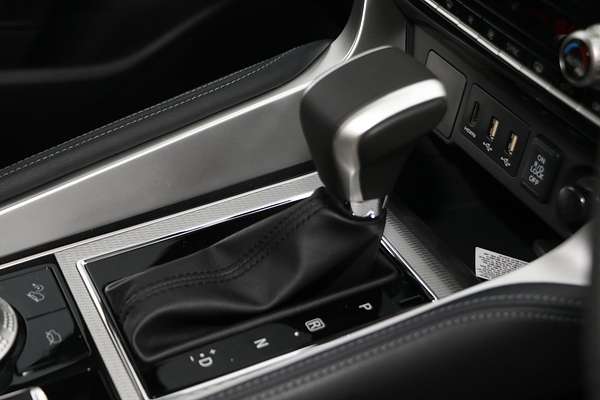 2024 Mitsubishi Pajero Sport GLS QG