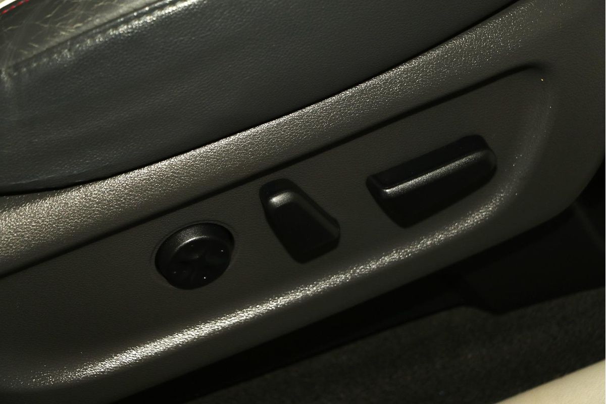 2018 Kia Carnival Platinum YP