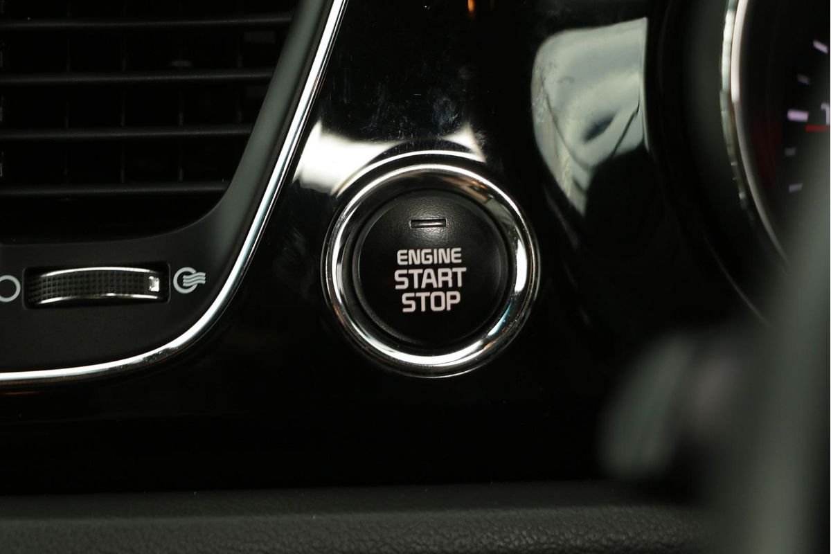 2018 Kia Carnival Platinum YP