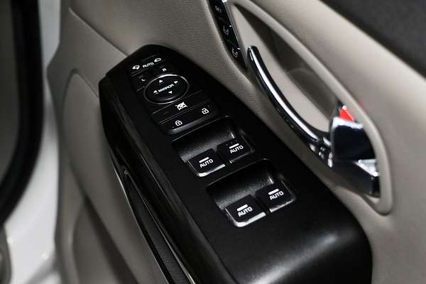 2018 Kia Carnival Platinum YP