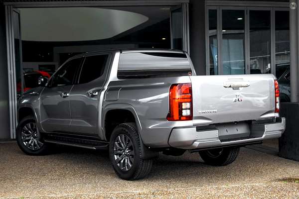 2025 Mitsubishi Triton GLS MV 4X4