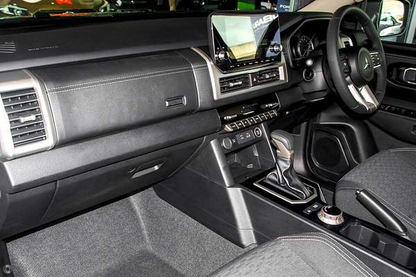 2025 Mitsubishi Triton GLS MV 4X4