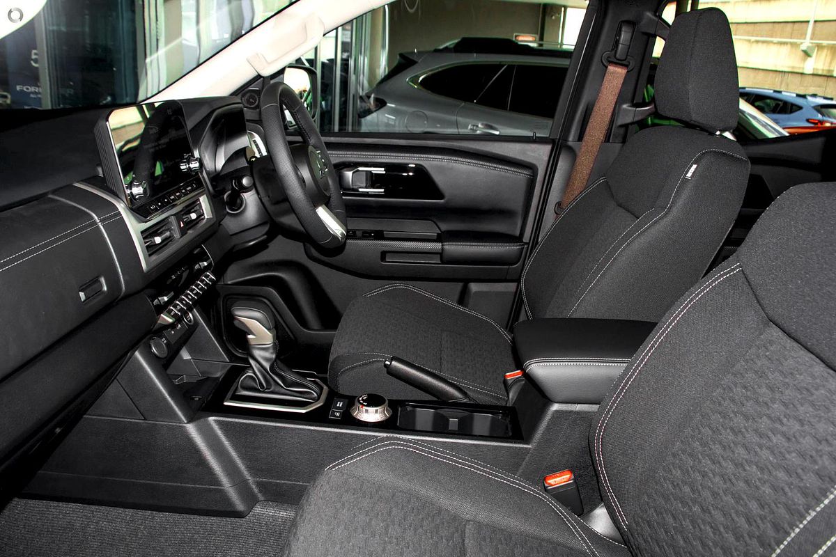 2025 Mitsubishi Triton GLS MV 4X4