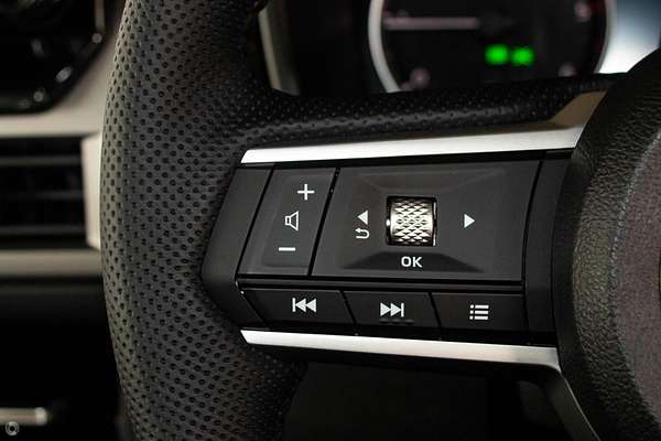 2025 Mitsubishi Triton GLS MV 4X4