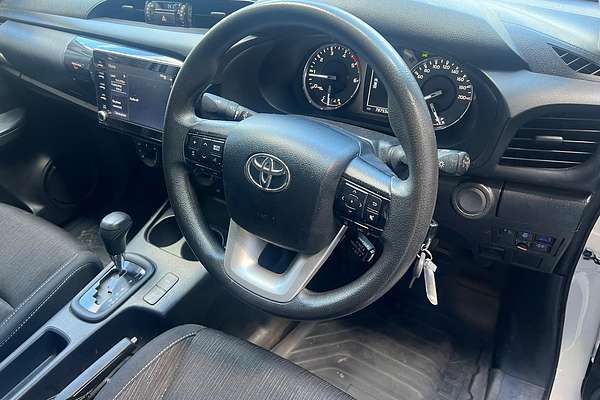2022 Toyota Hilux SR GUN126R 4X4