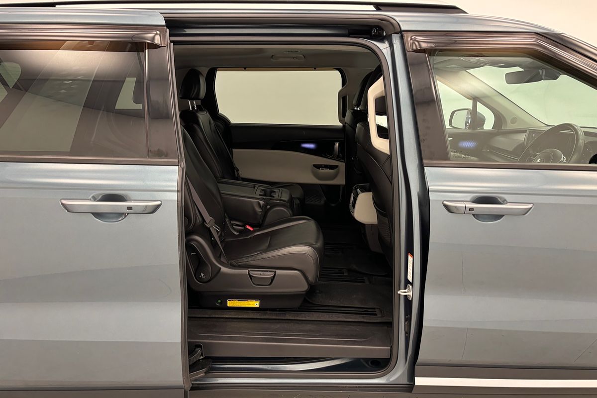 2020 Kia Carnival Platinum KA4