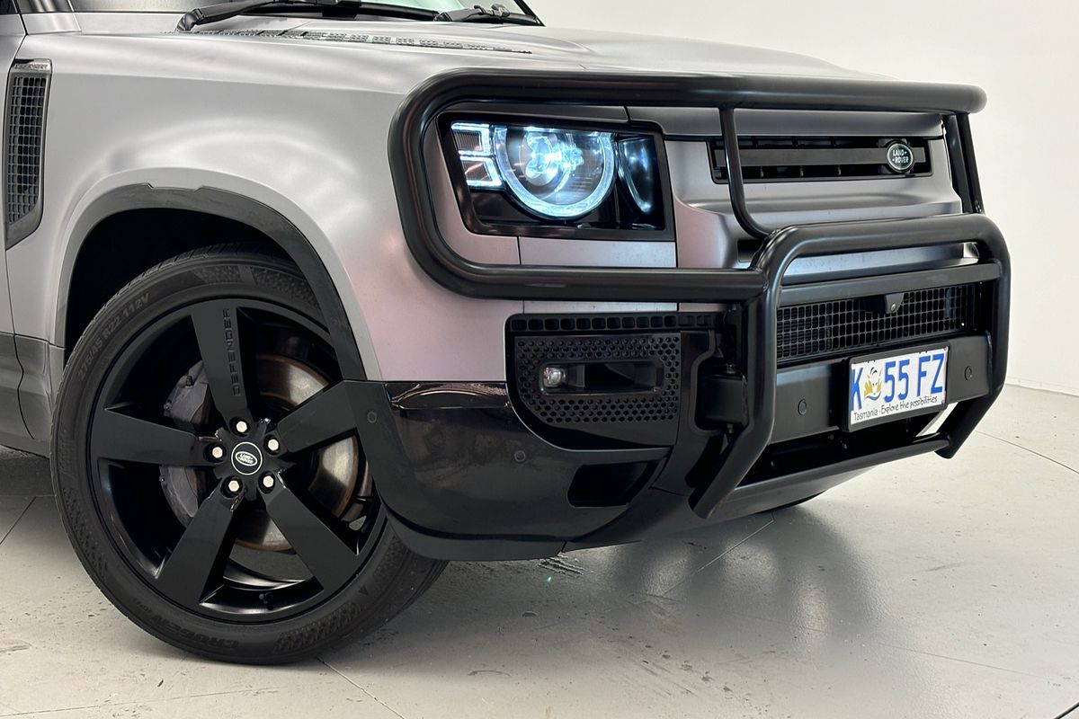 2021 Land Rover Defender 110 D300 X-Dynamic HSE L663