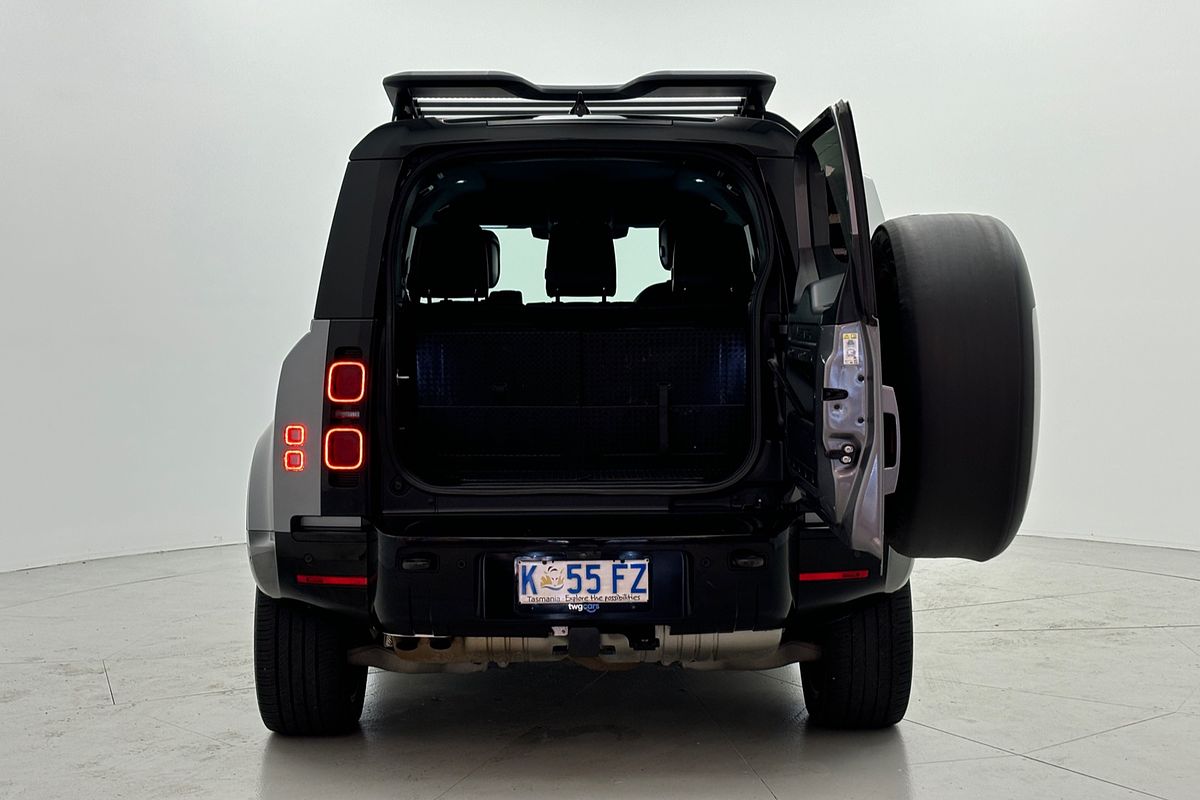 2021 Land Rover Defender 110 D300 X-Dynamic HSE L663