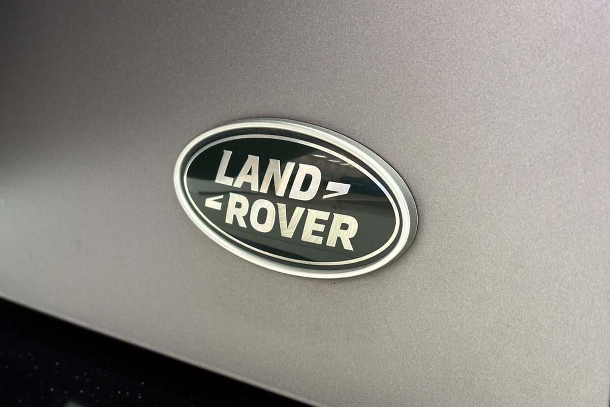 2021 Land Rover Defender 110 D300 X-Dynamic HSE L663