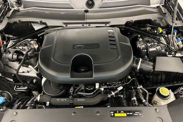 2021 Land Rover Defender 110 D300 X-Dynamic HSE L663