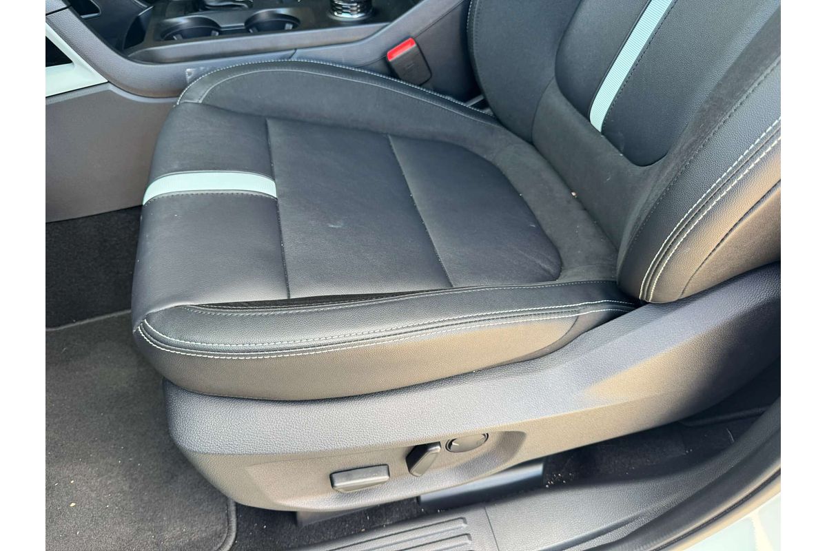 2025 Ford Ranger PHEV Stormtrak 4X4 2.3L