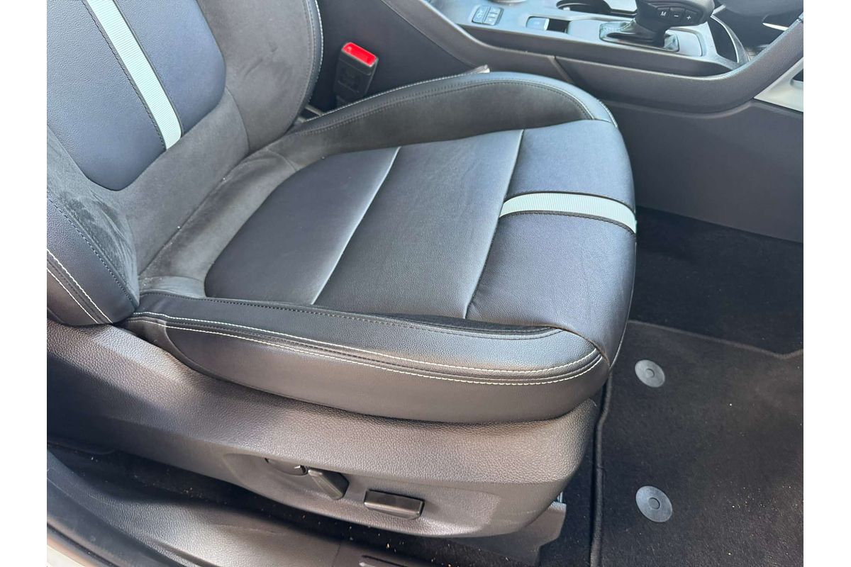 2025 Ford Ranger PHEV Stormtrak 4X4 2.3L