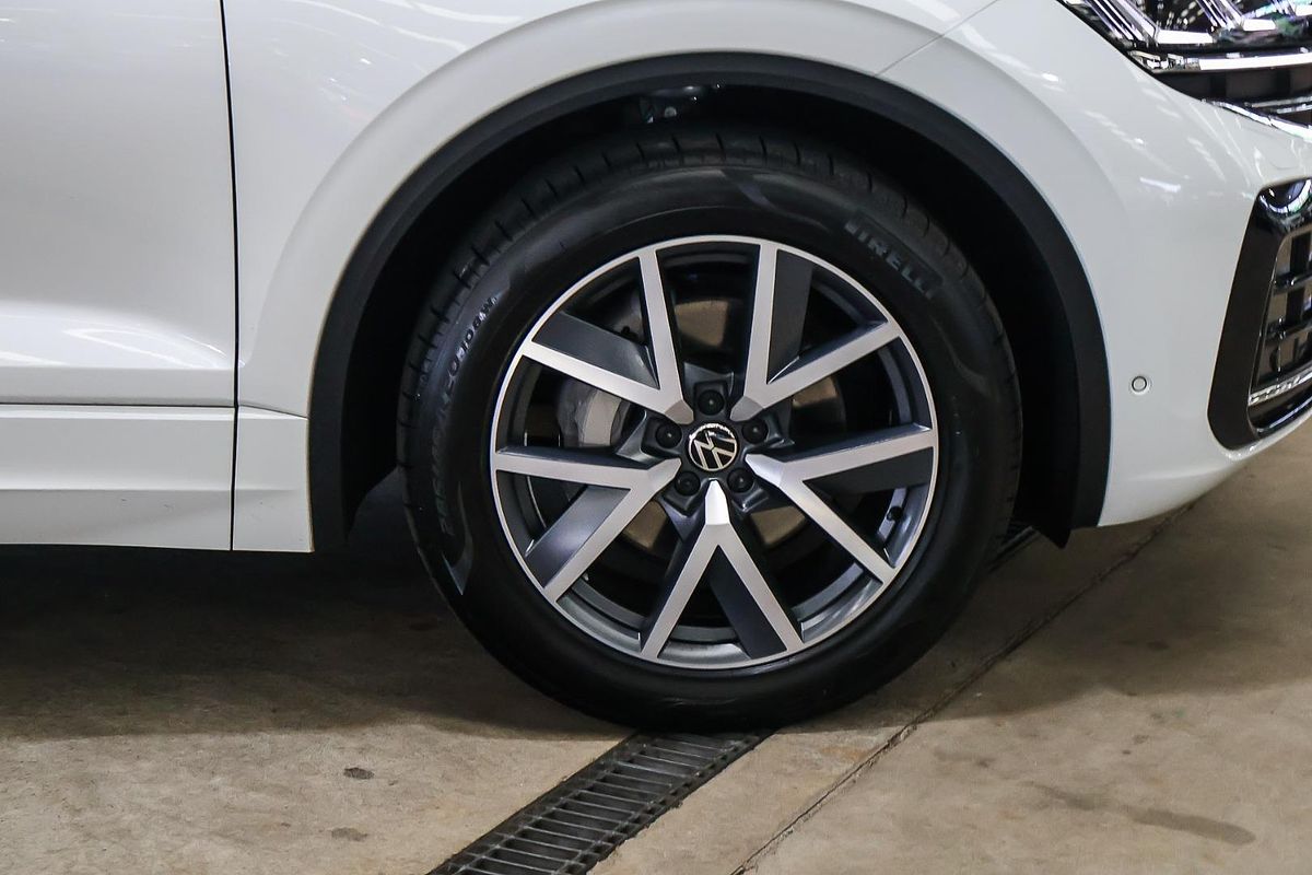 2024 Volkswagen Touareg 210TDI Elegance RC