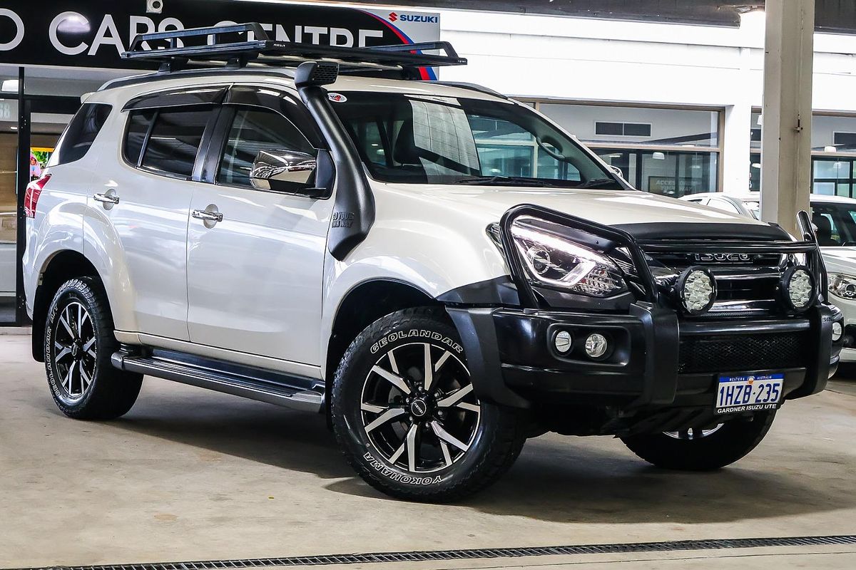 2020 Isuzu MU-X LS-T