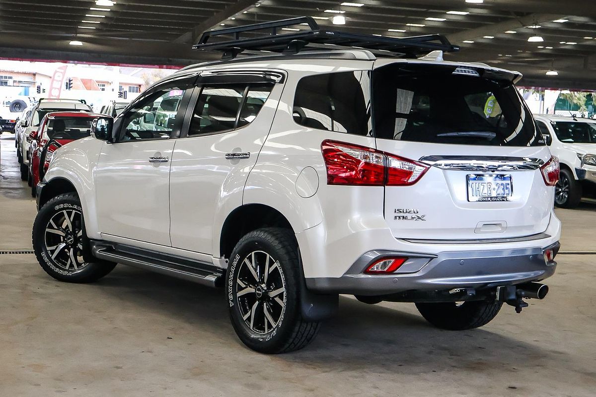 2020 Isuzu MU-X LS-T