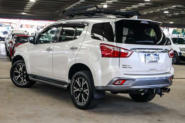 2020 Isuzu MU-X LS-T