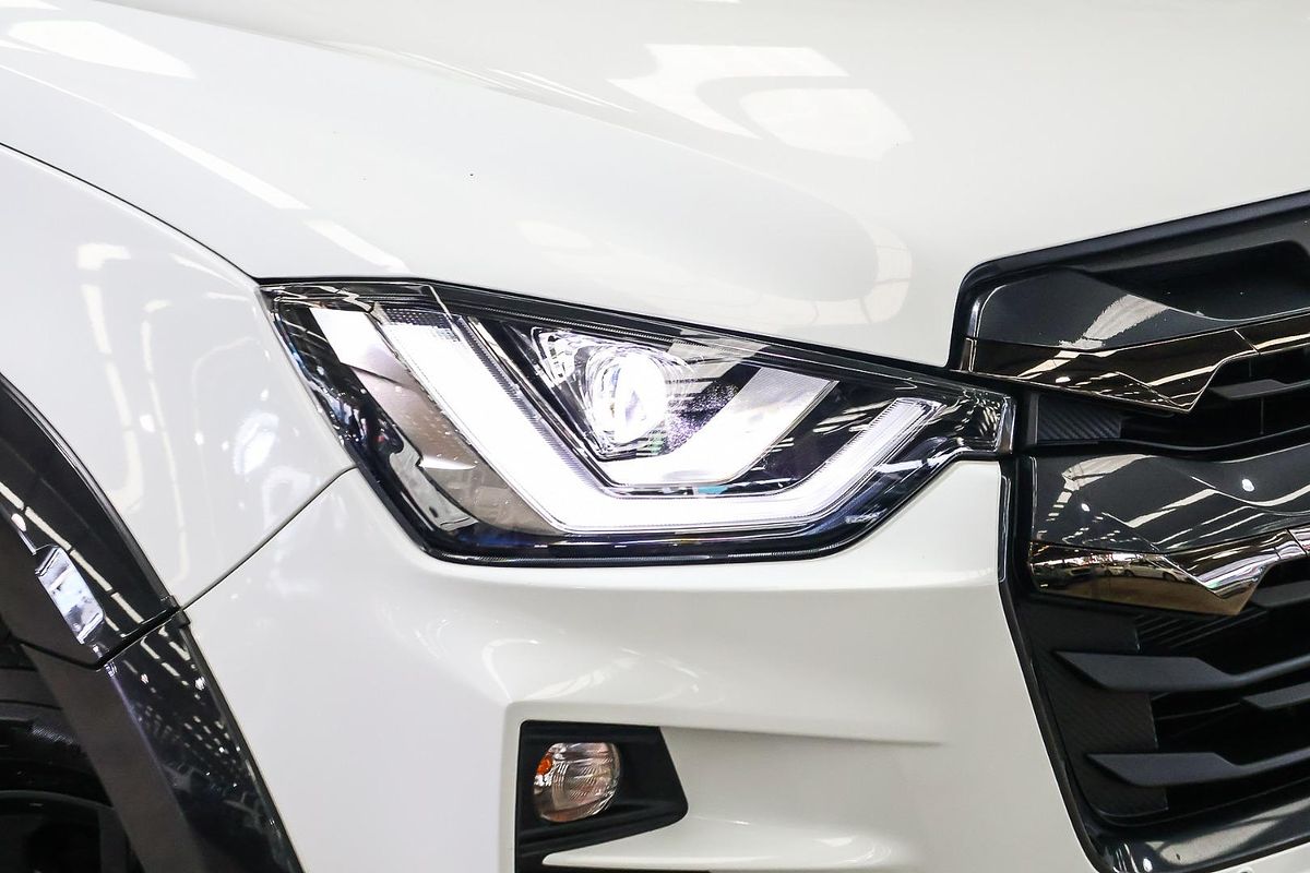 2024 Isuzu D-MAX X-TERRAIN 4X4