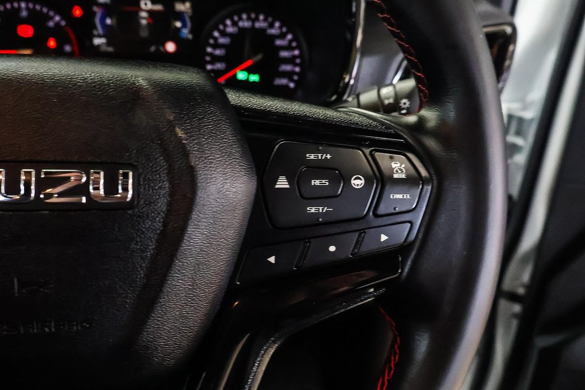 2024 Isuzu D-MAX X-TERRAIN 4X4