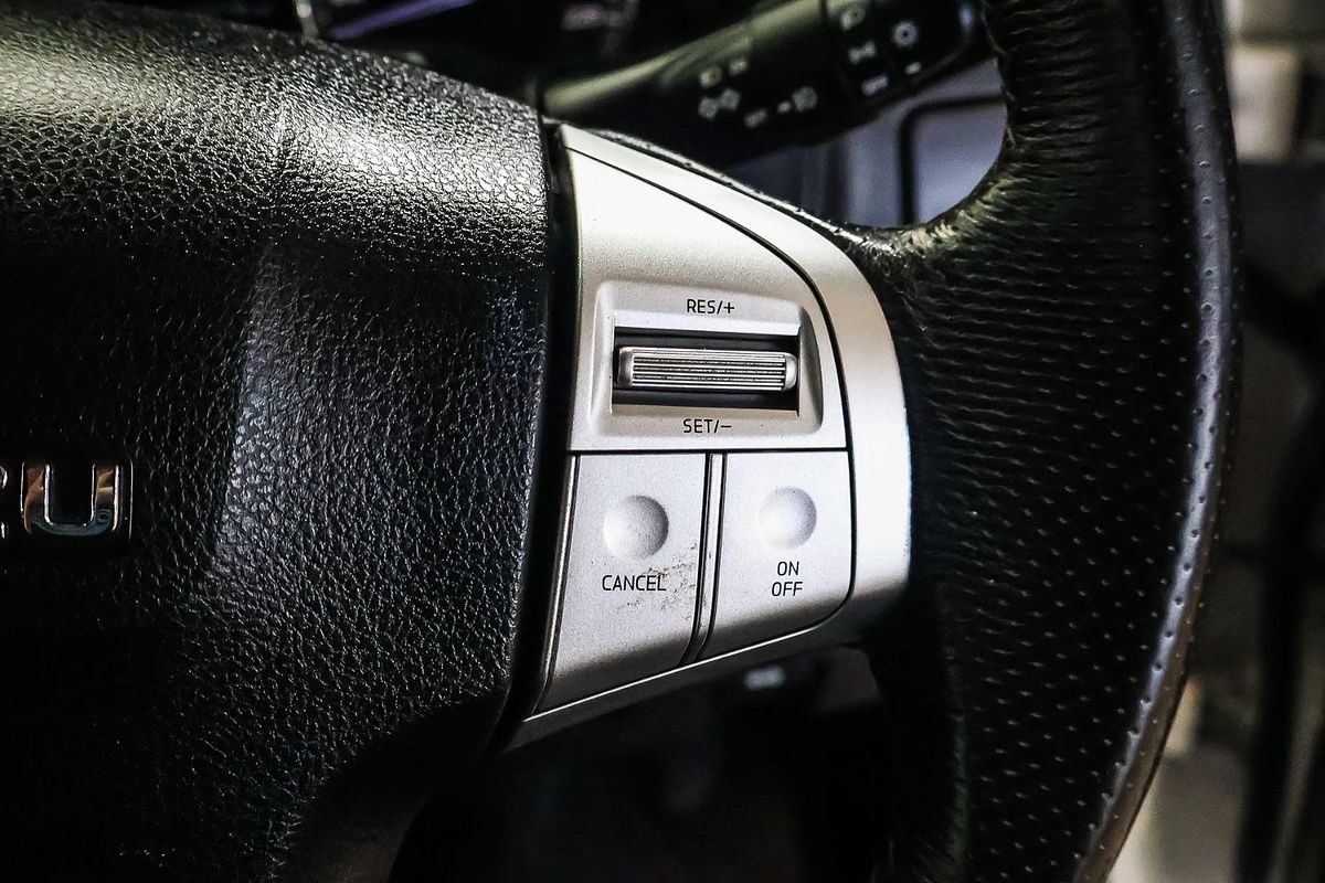 2020 Isuzu MU-X LS-T