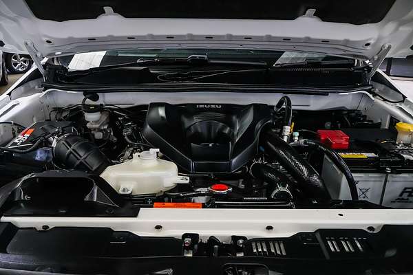 2024 Isuzu D-MAX X-TERRAIN 4X4