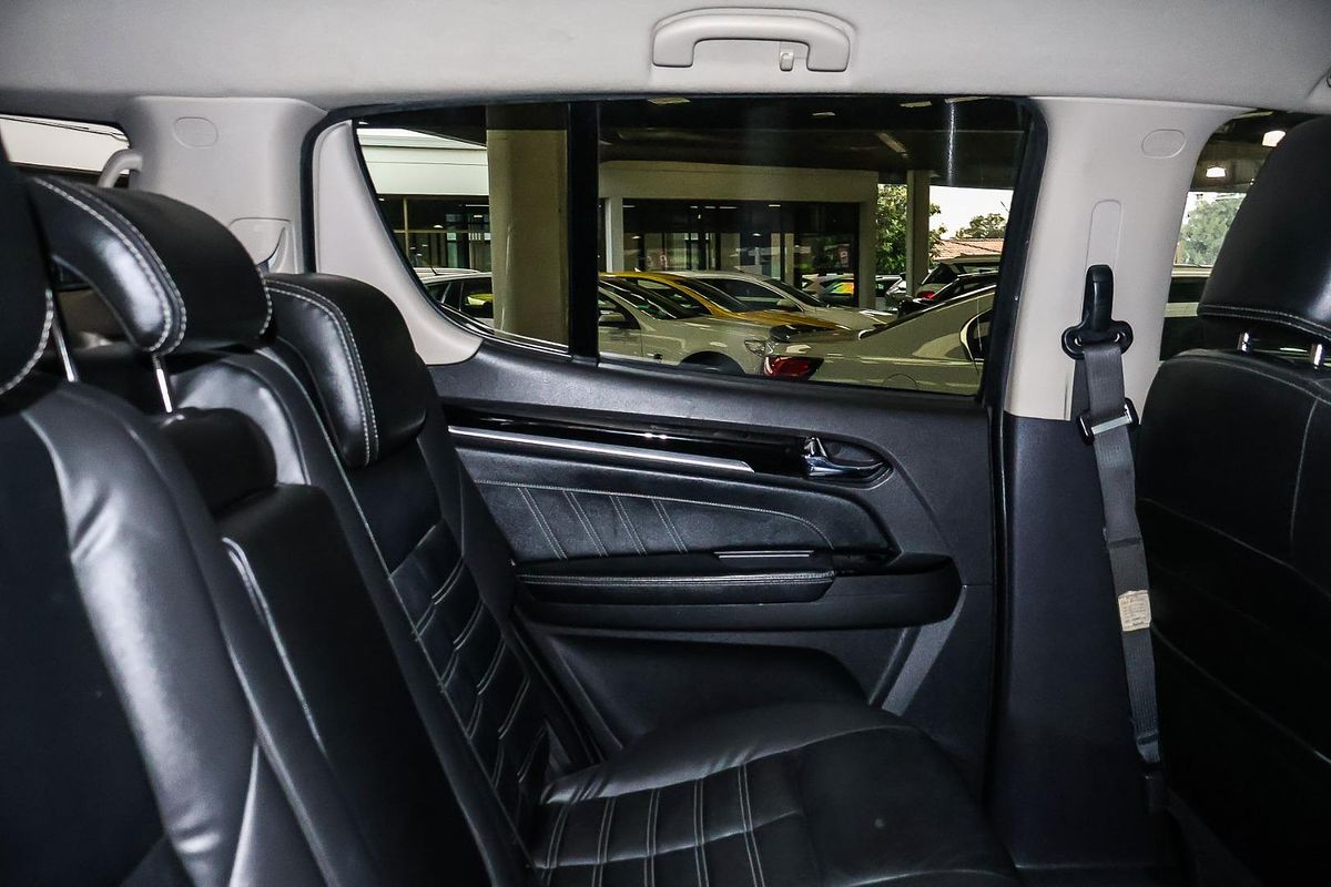 2020 Isuzu MU-X LS-T