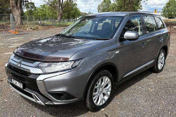 2021 Mitsubishi Outlander ES ZL