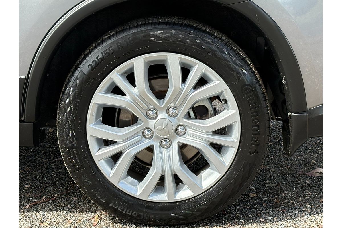 2021 Mitsubishi Outlander ES ZL