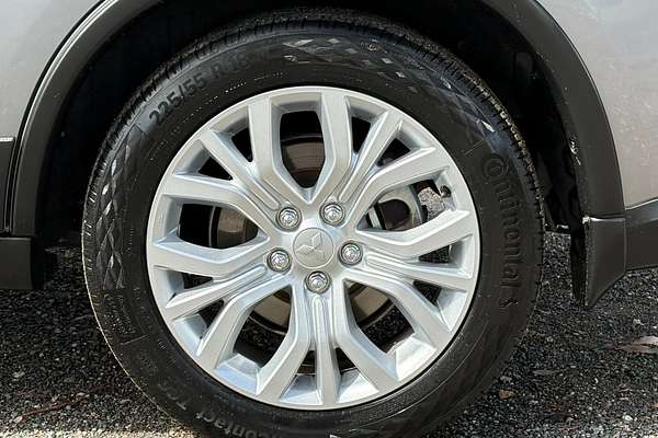 2021 Mitsubishi Outlander ES ZL