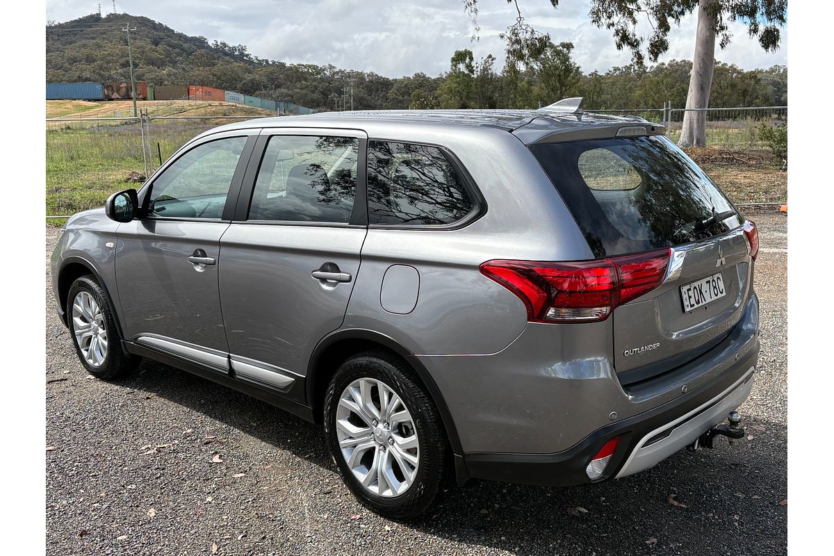 2021 Mitsubishi Outlander ES ZL