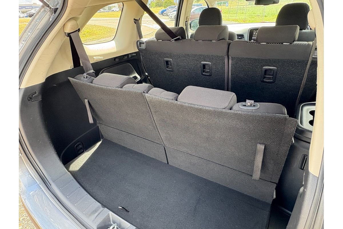 2021 Mitsubishi Outlander ES ZL