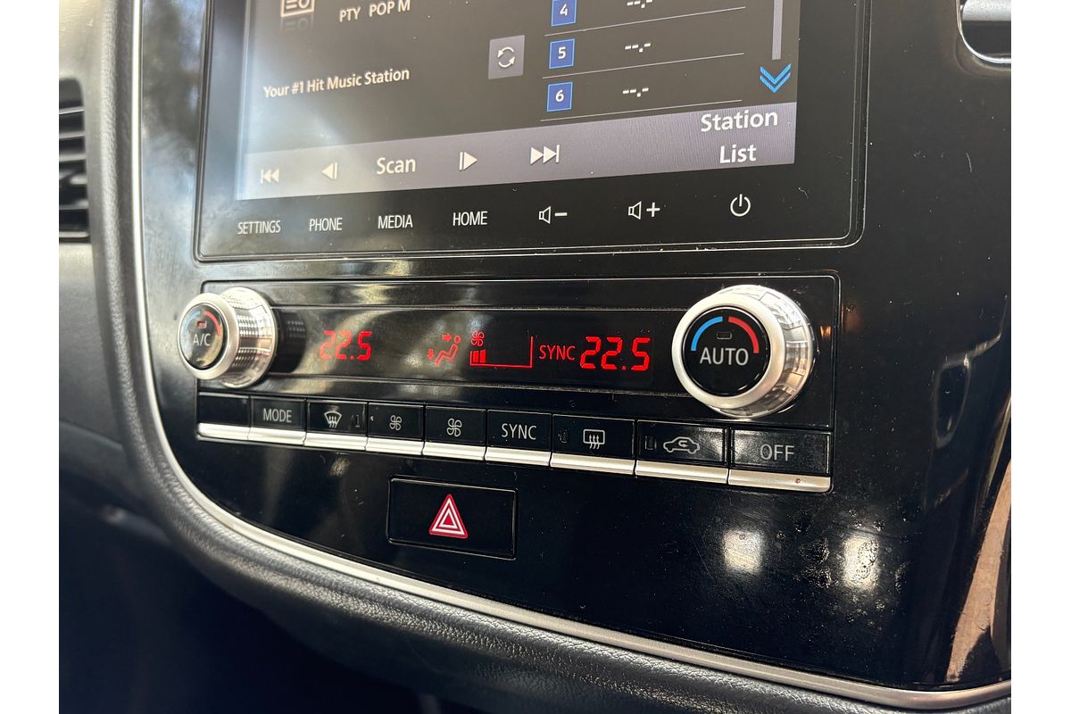 2021 Mitsubishi Outlander ES ZL