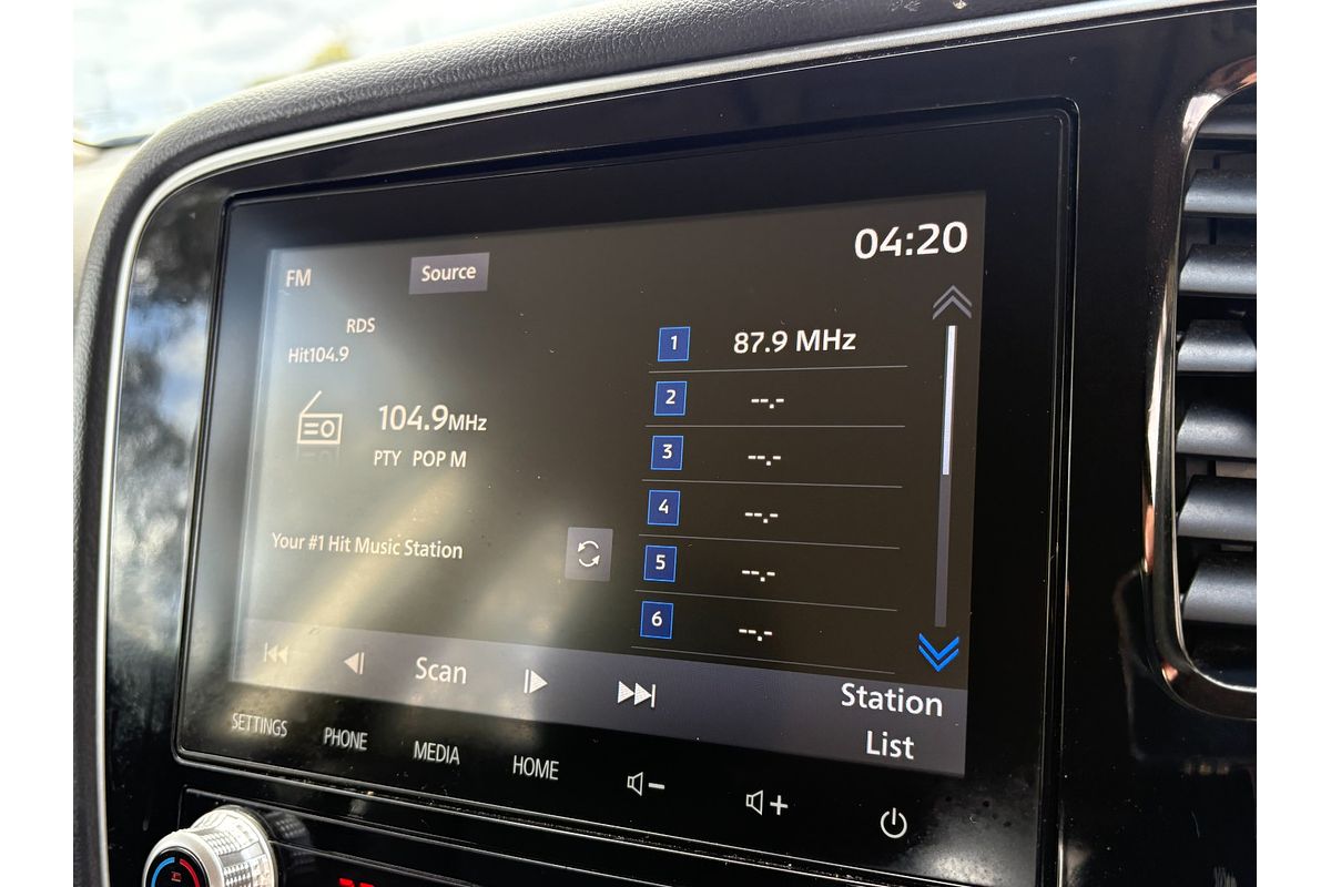 2021 Mitsubishi Outlander ES ZL