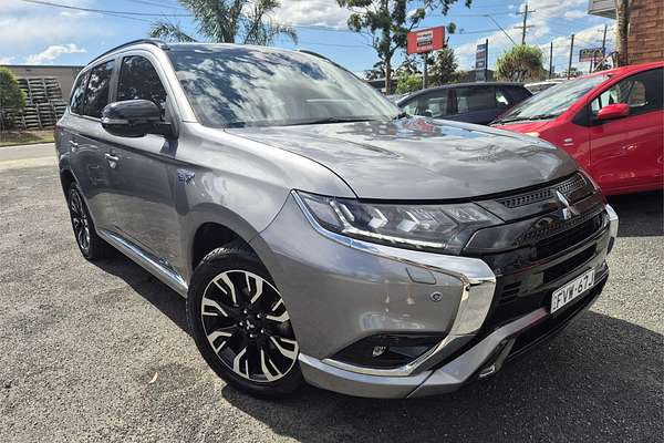 2021 Mitsubishi Outlander PHEV GSR ZL