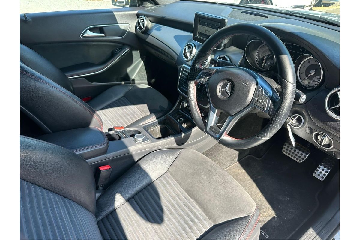 2013 Mercedes-Benz CLA-Class CLA200 C117