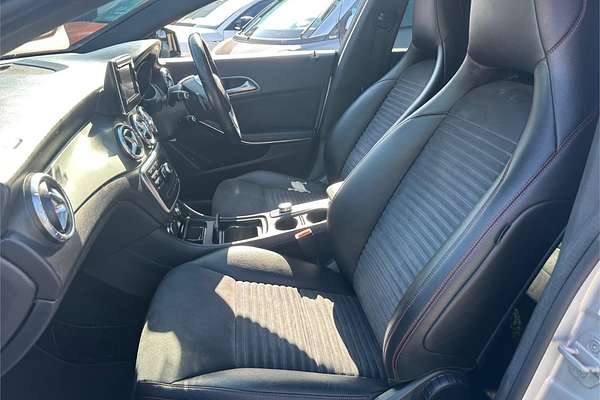 2013 Mercedes-Benz CLA-Class CLA200 C117