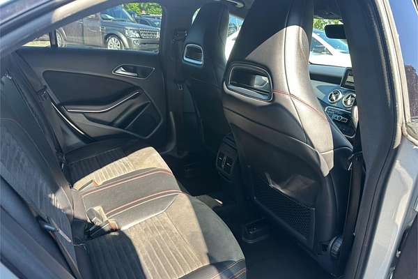 2013 Mercedes-Benz CLA-Class CLA200 C117