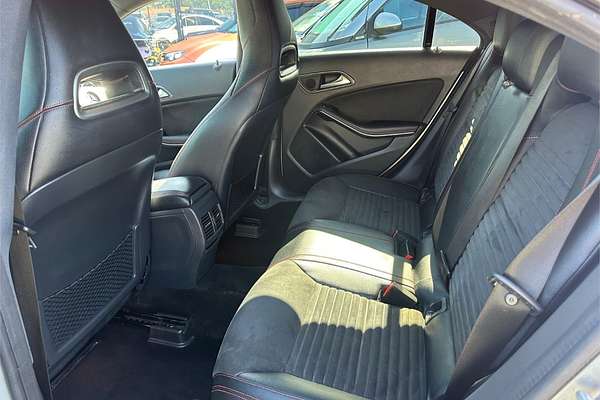 2013 Mercedes-Benz CLA-Class CLA200 C117