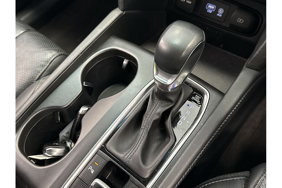 2020 Hyundai Santa Fe Elite TM.2