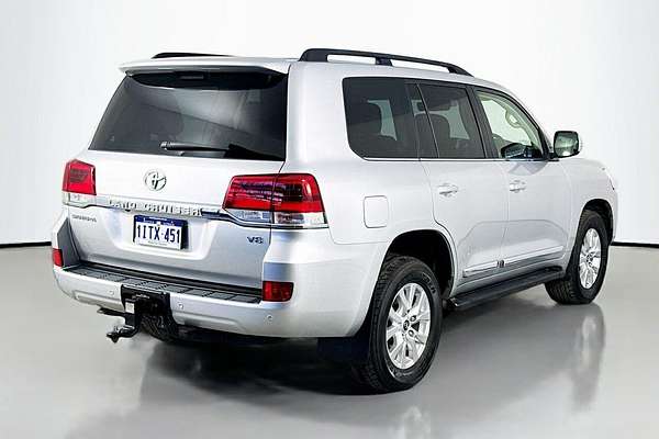 2019 Toyota Landcruiser Sahara VDJ200R